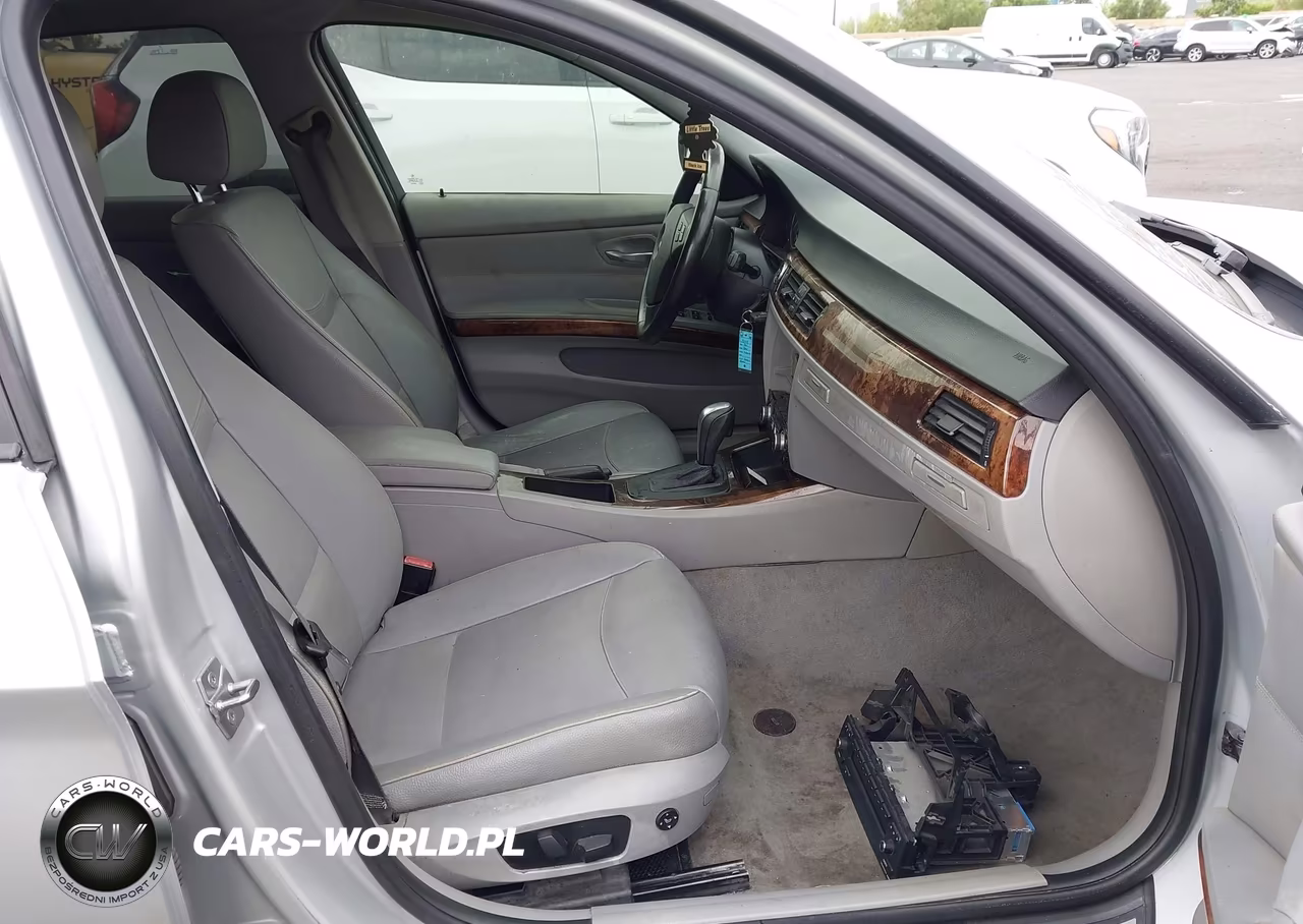 2011 BMW 328I VIN:WBAPH7G56BNM55102 - 5