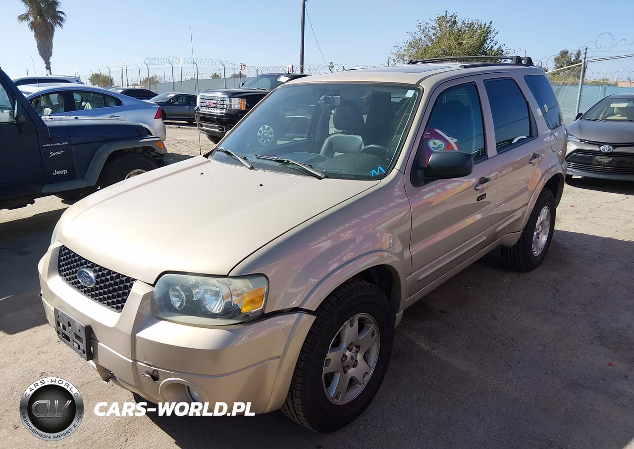 2007 Ford Escape Limited VIN:1FMCU04107KA15824 - 2