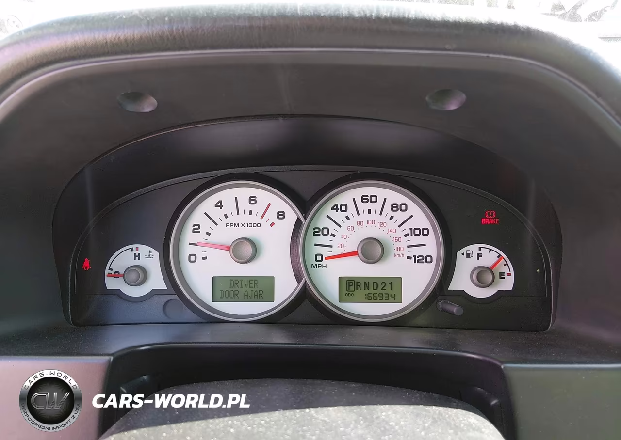 2007 Ford Escape Limited VIN:1FMCU04107KA15824 - 7