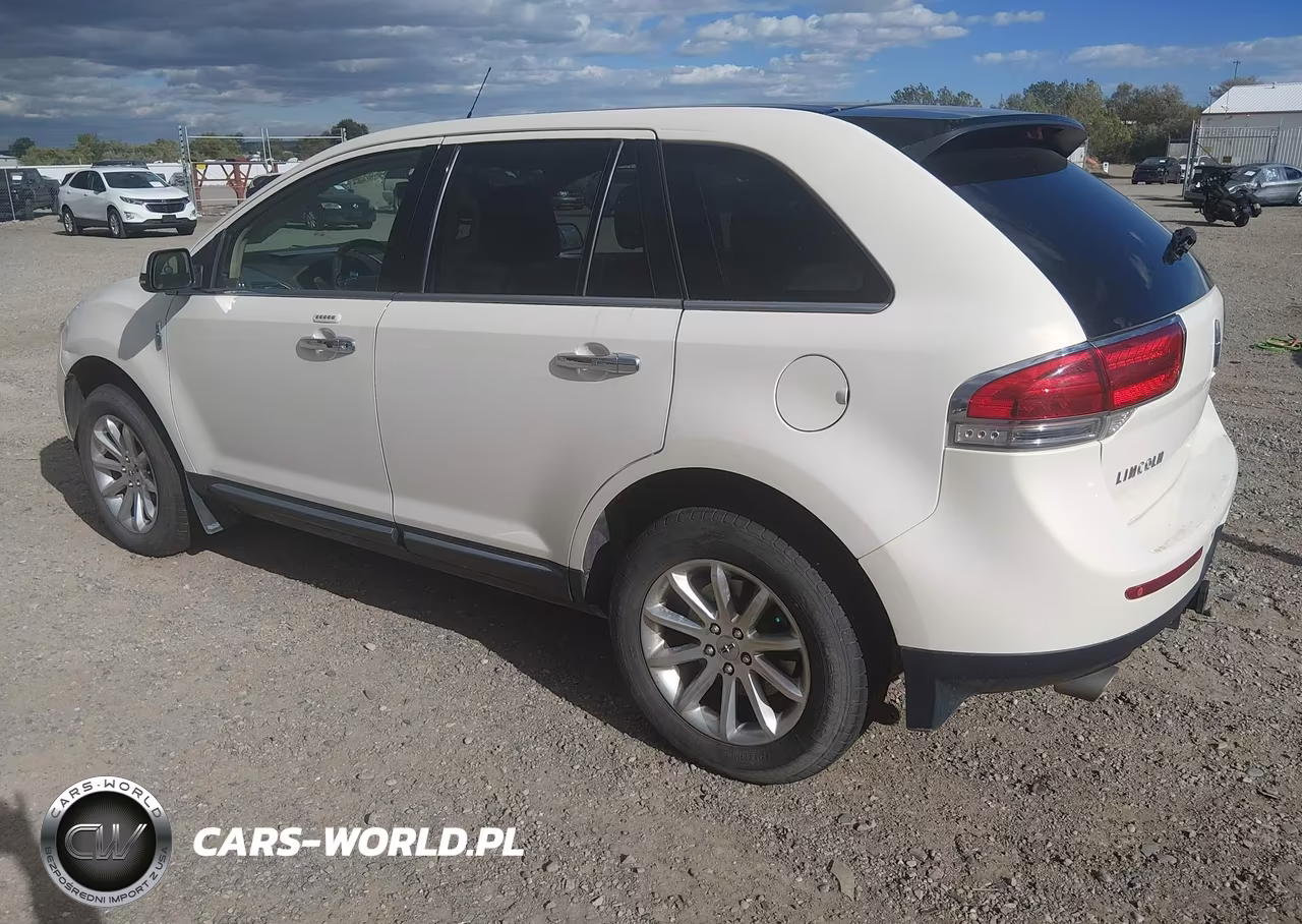 2013 Lincoln Mkx VIN:2LMDJ8JK7DBL03326 - 3