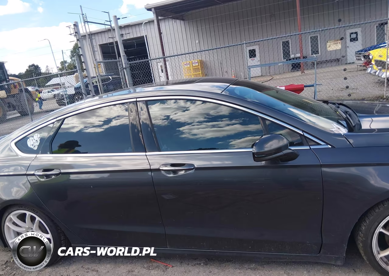 2016 Ford Fusion Titanium VIN:3FA6P0D99GR184059 - 13