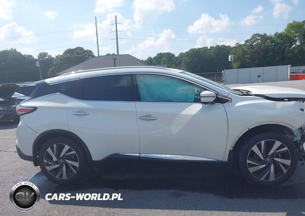 2018 Nissan Murano Platinum VIN:5N1AZ2MG7JN176220 - 13