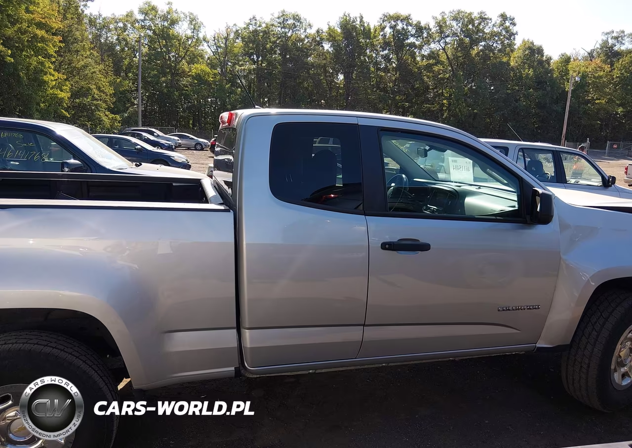 2018 Chevrolet Colorado VIN:1GCHSAEA8J1204531 - 13