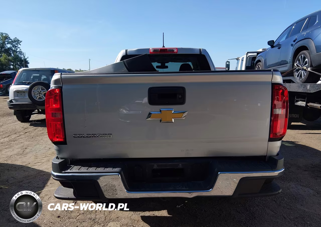 2018 Chevrolet Colorado VIN:1GCHSAEA8J1204531 - 16
