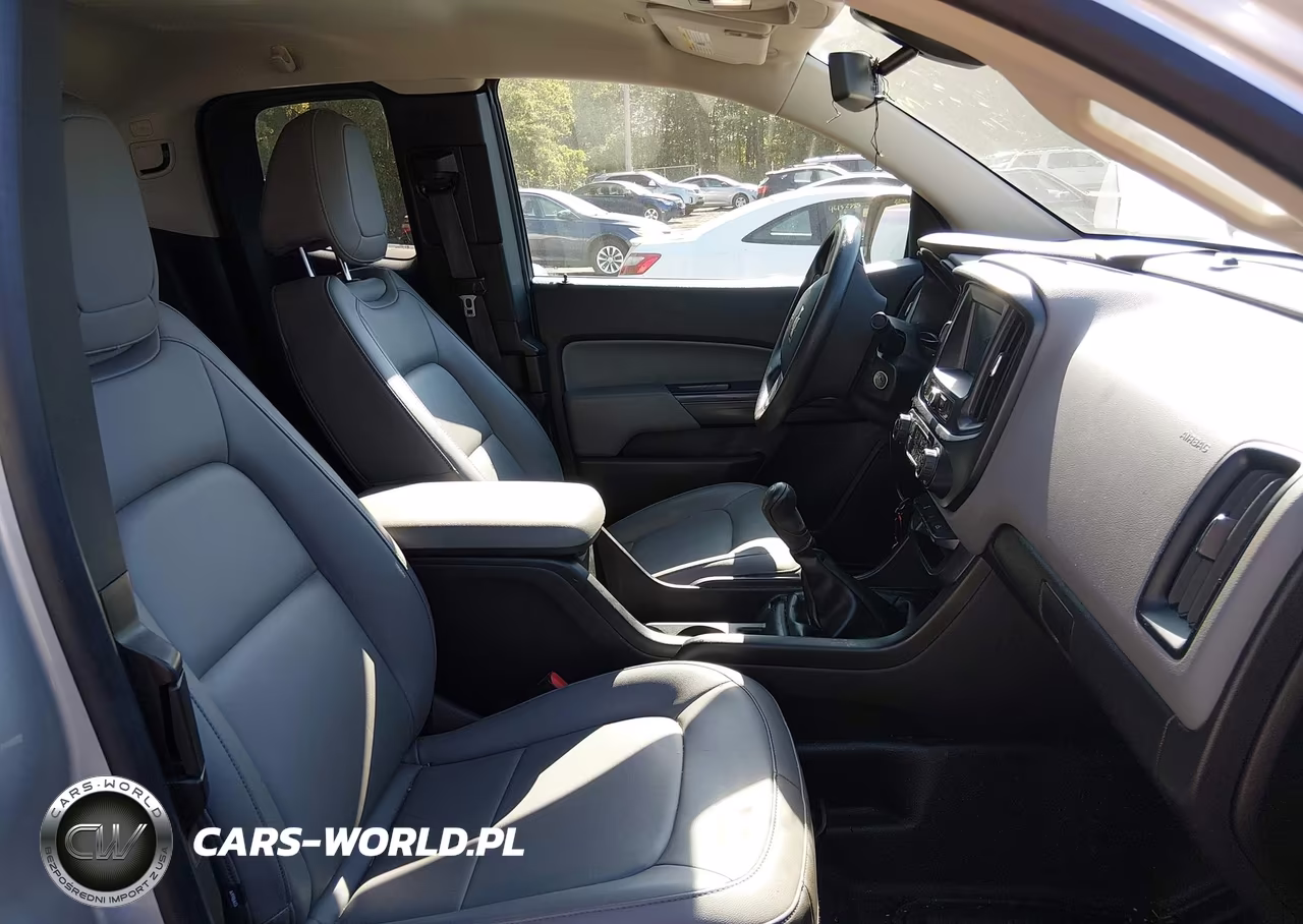 2018 Chevrolet Colorado VIN:1GCHSAEA8J1204531 - 5