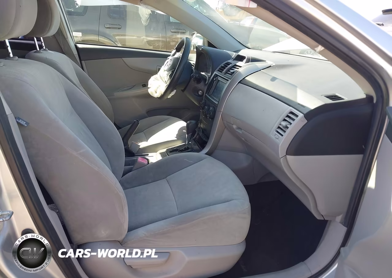 2013 Toyota Corolla L VIN:JTDBU4EE4DJ118870 - 5