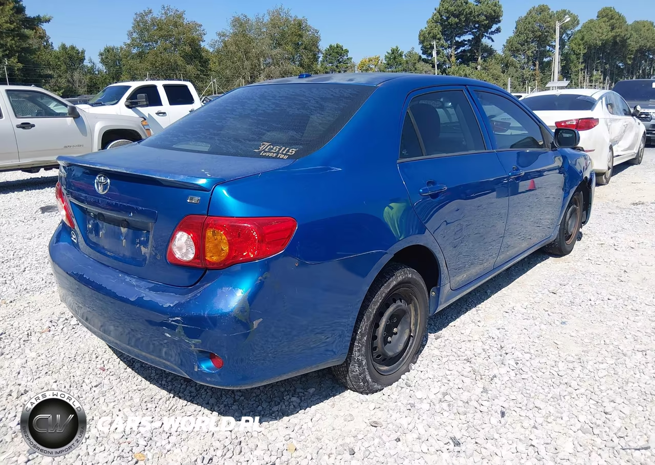 2010 Toyota Corolla Le VIN:2T1BU4EE1AC243381 - 4