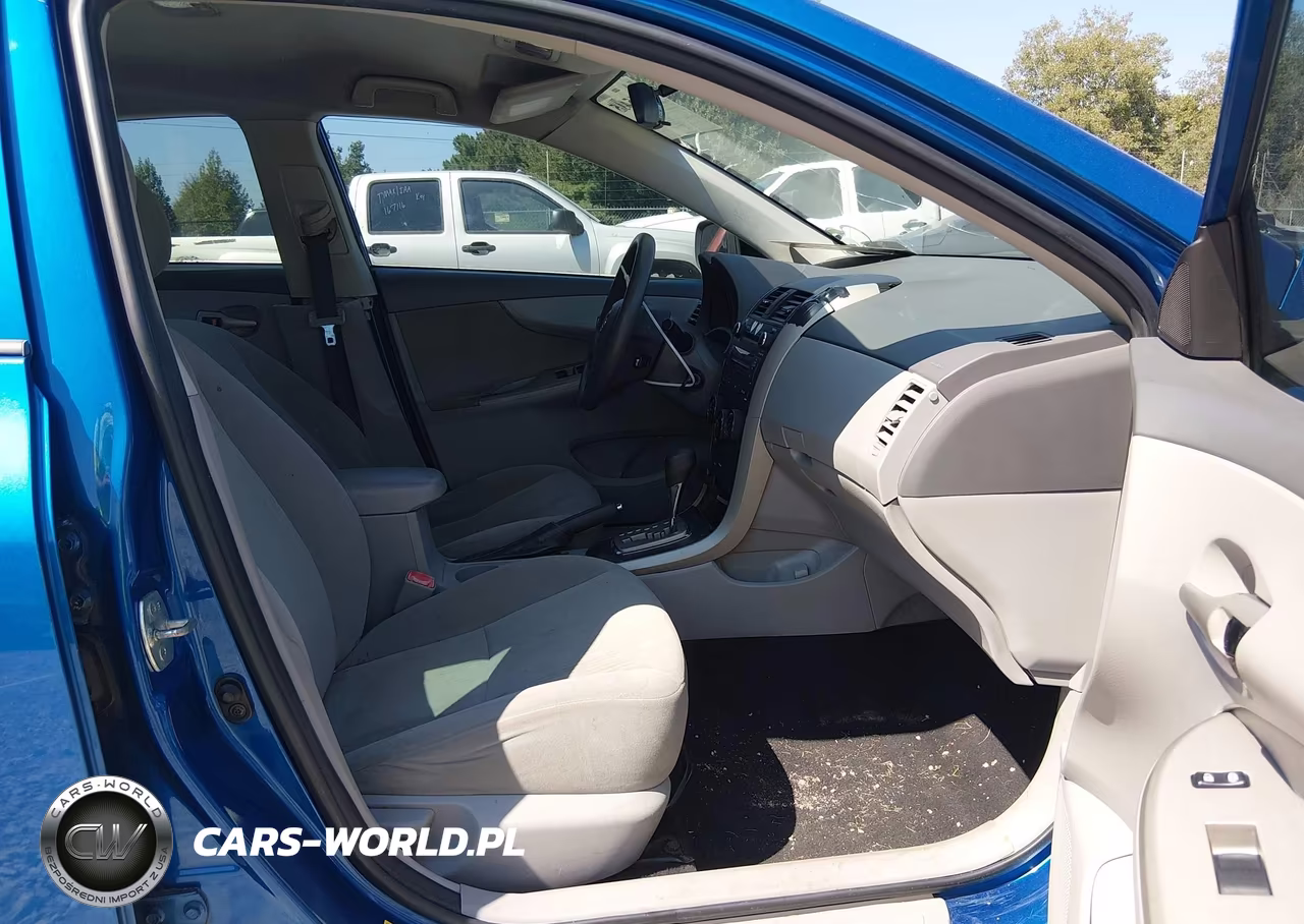 2010 Toyota Corolla Le VIN:2T1BU4EE1AC243381 - 5