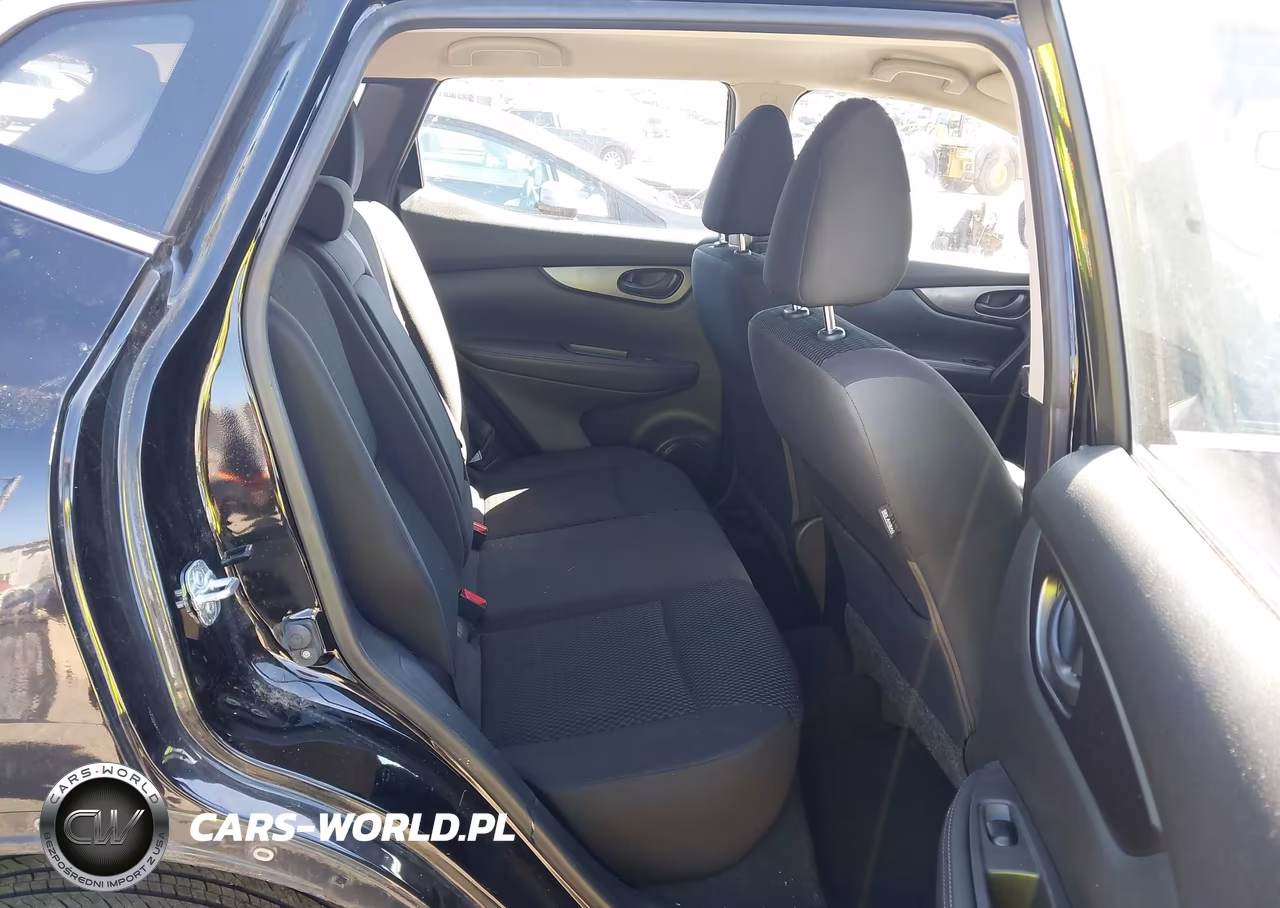 2017 Nissan Rogue Sport S VIN:JN1BJ1CR3HW124393 - 8