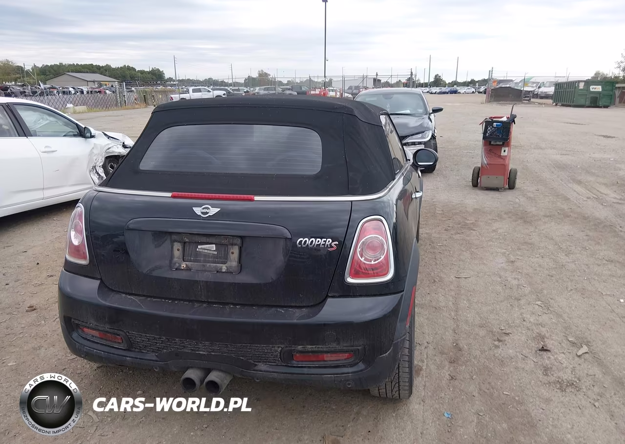 2015 Mini Convertible Cooper S VIN:WMWZP3C57F2A91258 - 16