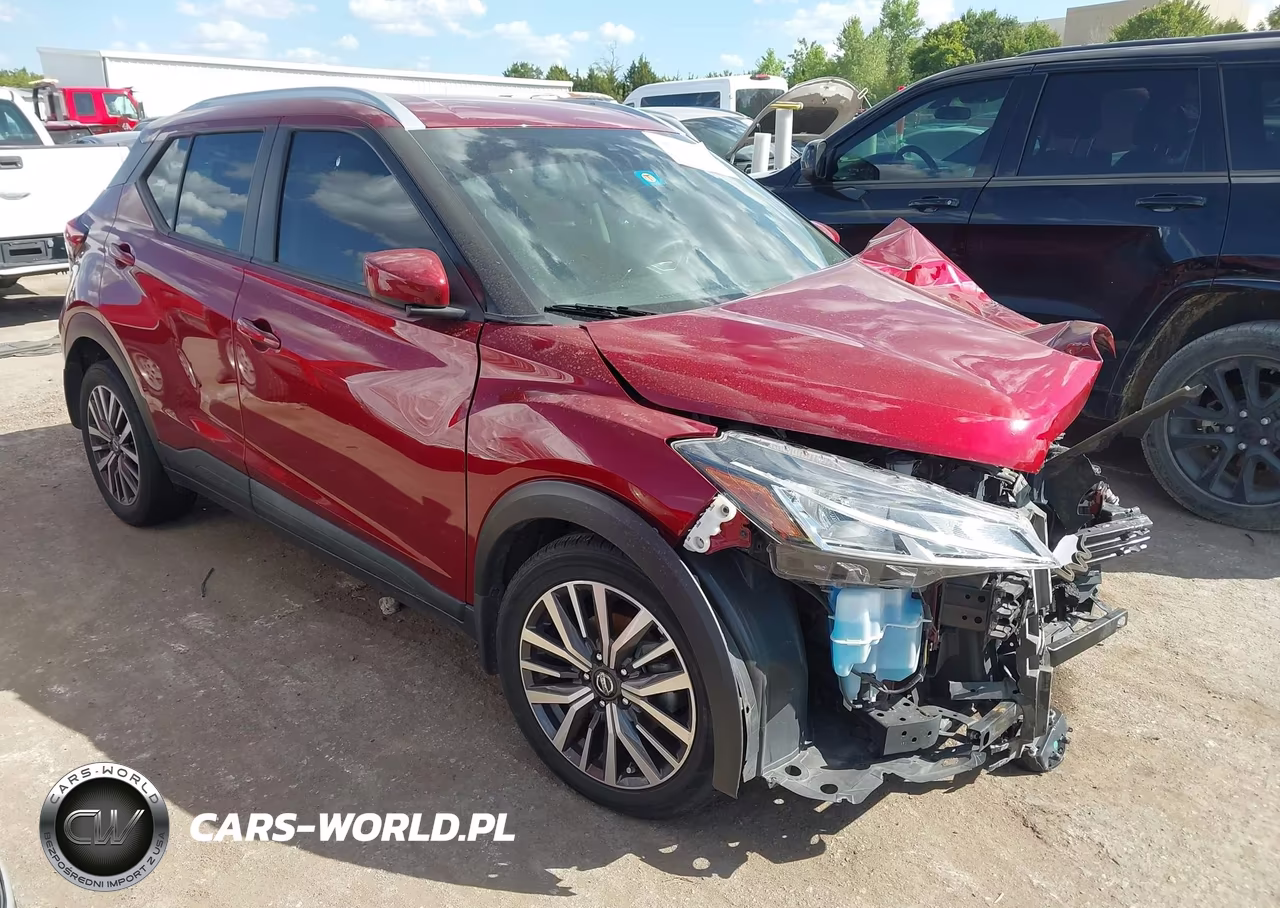 2021 Nissan Kicks Sv Xtronic Cvt