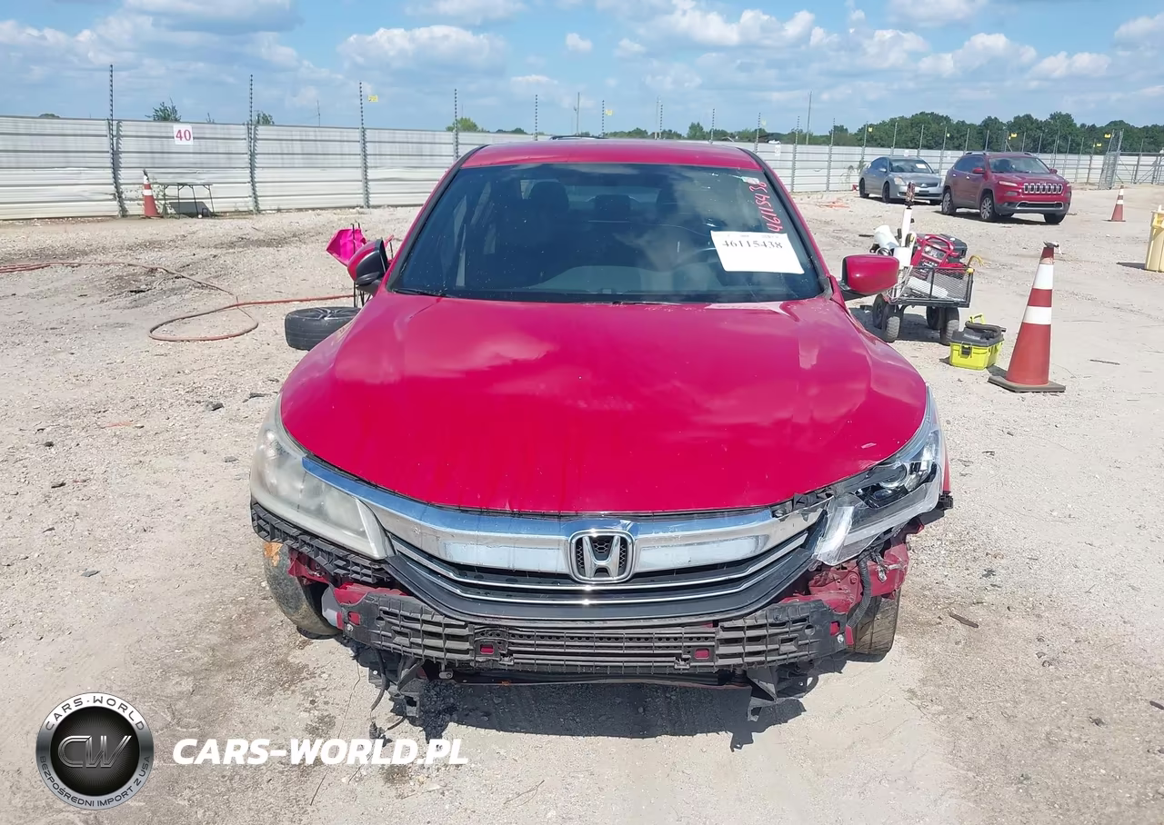 2017 Honda Accord Sport VIN:1HGCR2F5XHA043608 - 12
