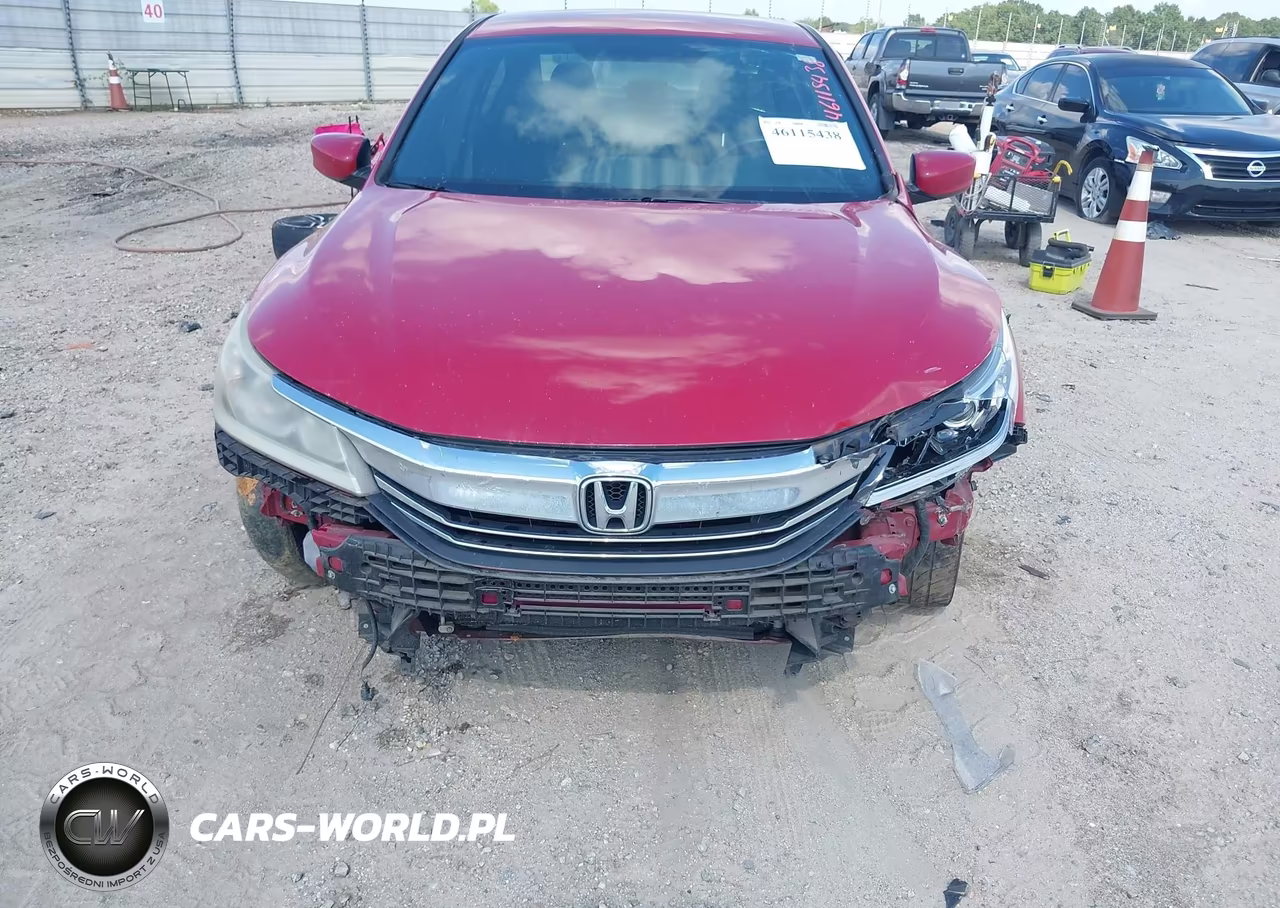2017 Honda Accord Sport VIN:1HGCR2F5XHA043608 - 6