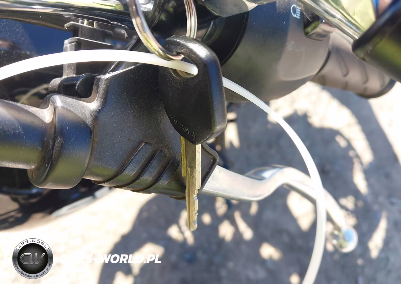 2019 Suzuki Tu250 X VIN:JS1NJ4CA5K2100143 - 11