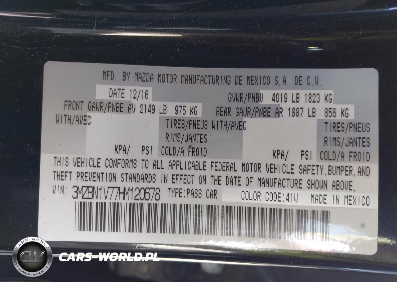 2017 Mazda Mazda3 Touring VIN:3MZBN1V77HM120678 - 9
