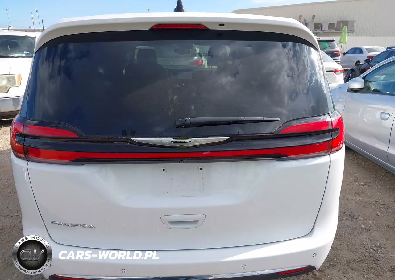 2025 Chrysler Pacifica Select VIN:2C4RC1BG4SR600818 - 16