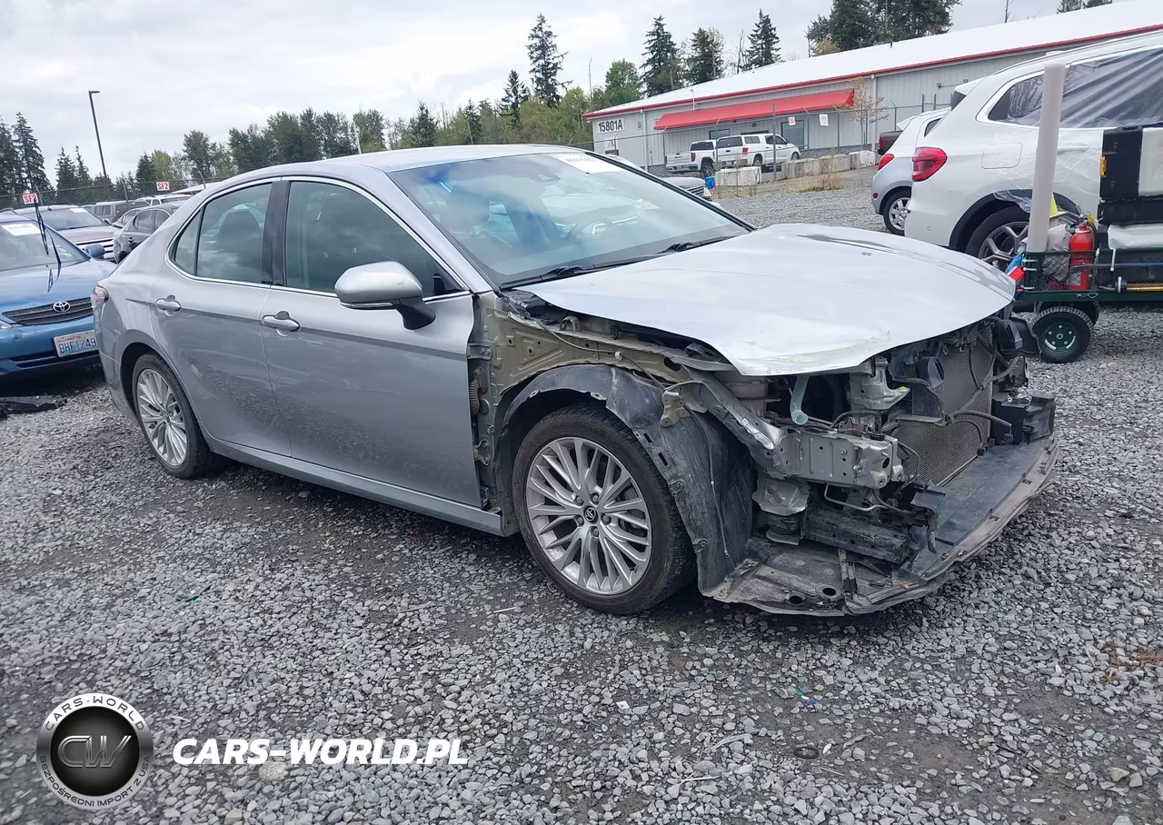 2018 Toyota Camry Xle VIN:4T1B11HKXJU091253 - 1