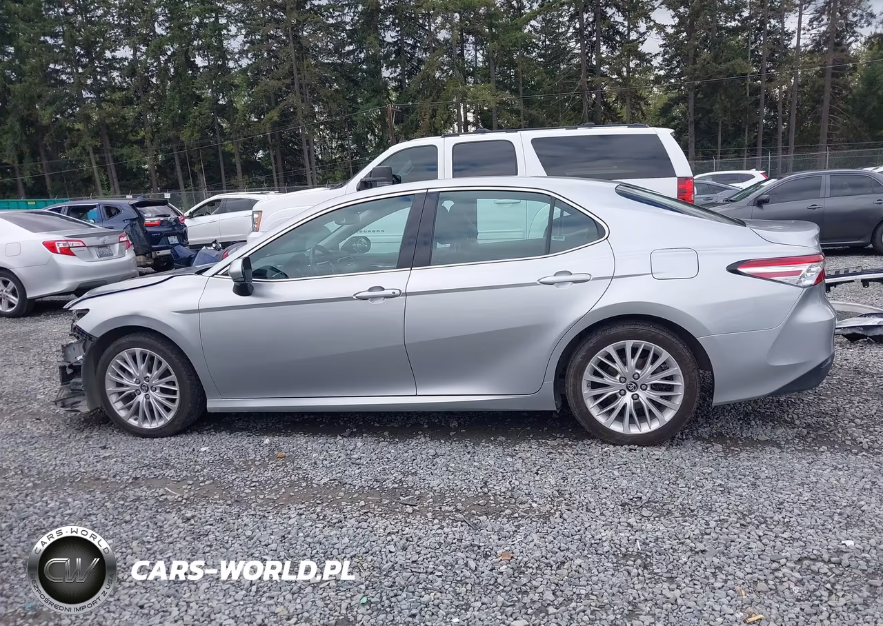 2018 Toyota Camry Xle VIN:4T1B11HKXJU091253 - 15