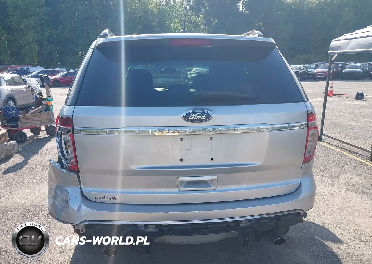 2015 Ford Explorer VIN:1FM5K7B87FGC55428 - 17
