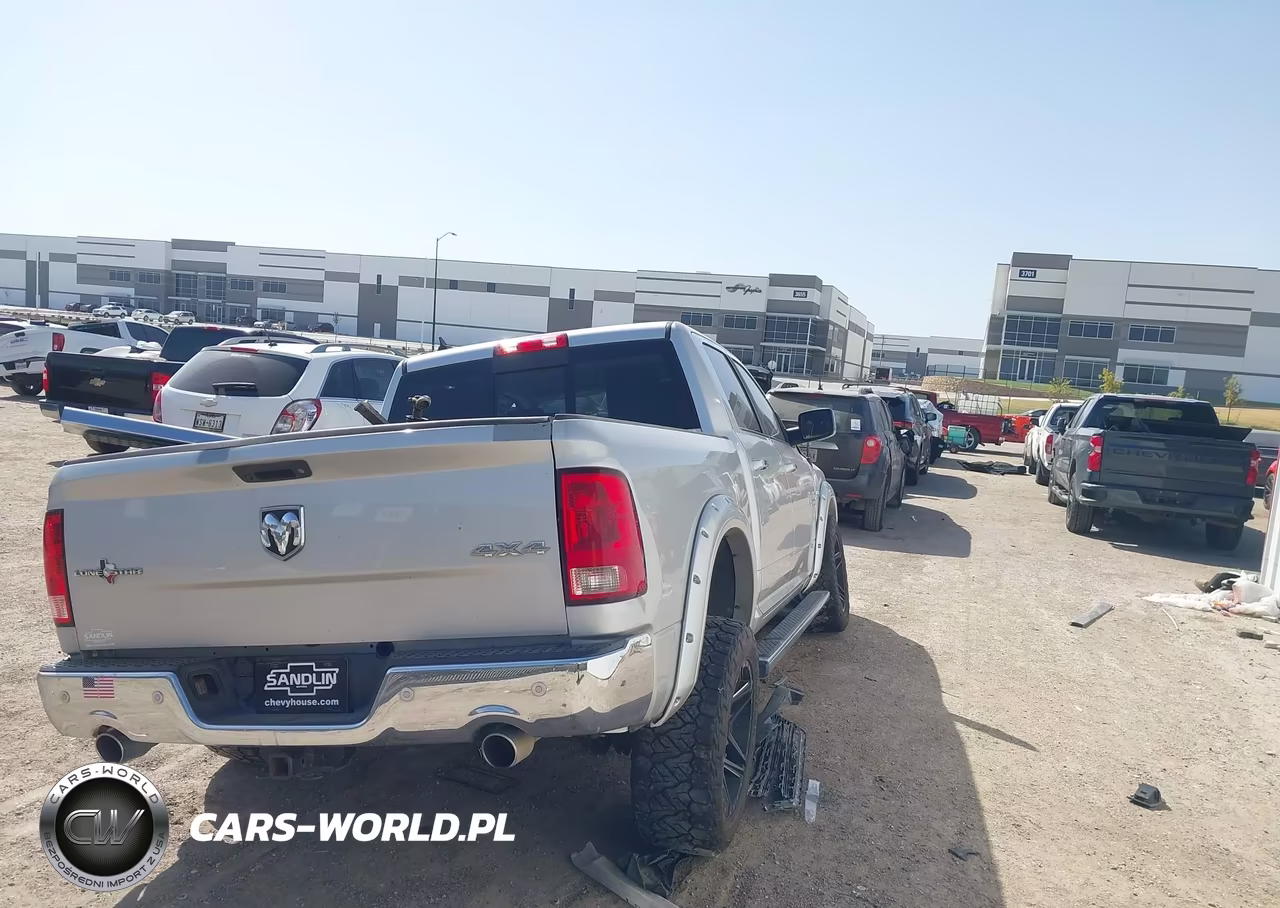 2018 Ram 1500 Lone Star Silver 4X4 5'7 Box VIN:1C6RR7LT7JS156061 - 4