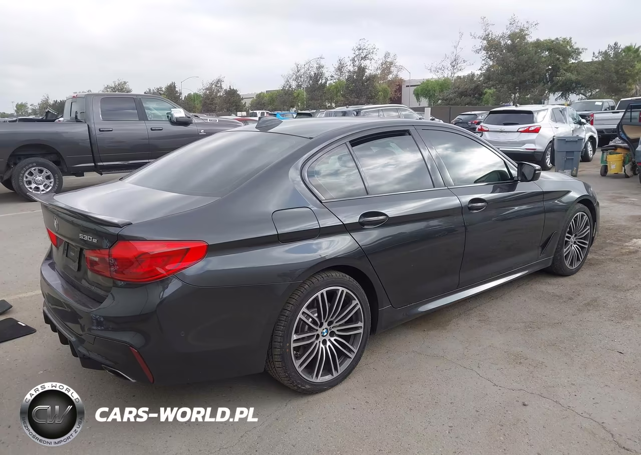 2018 BMW 530E Iperformance VIN:WBAJA9C56JB251248 - 4
