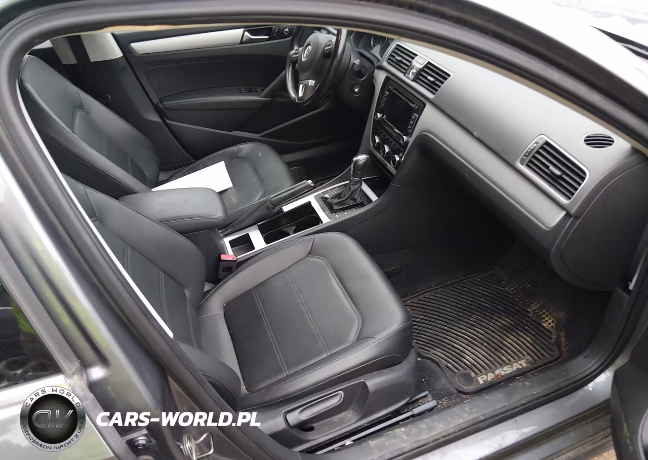 2012 Volkswagen Passat 2.5L Se VIN:1VWBH7A35CC037807 - 5