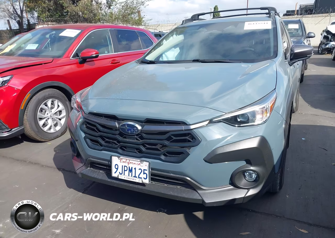 2024 Subaru Crosstrek Premium VIN:JF2GUADC5R8291365 - 13