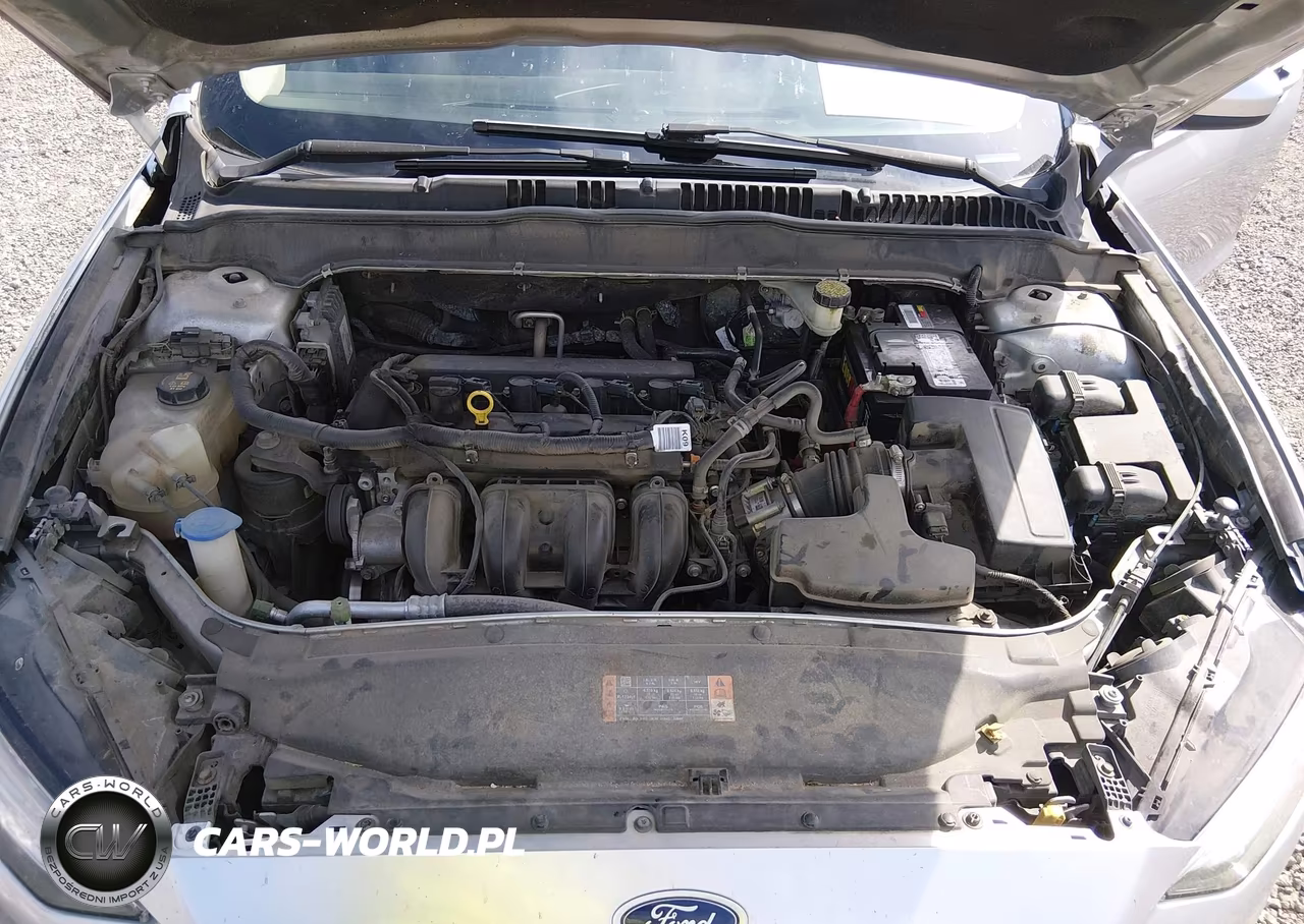 2018 Ford Fusion S VIN:3FA6P0G78JR109516 - 10