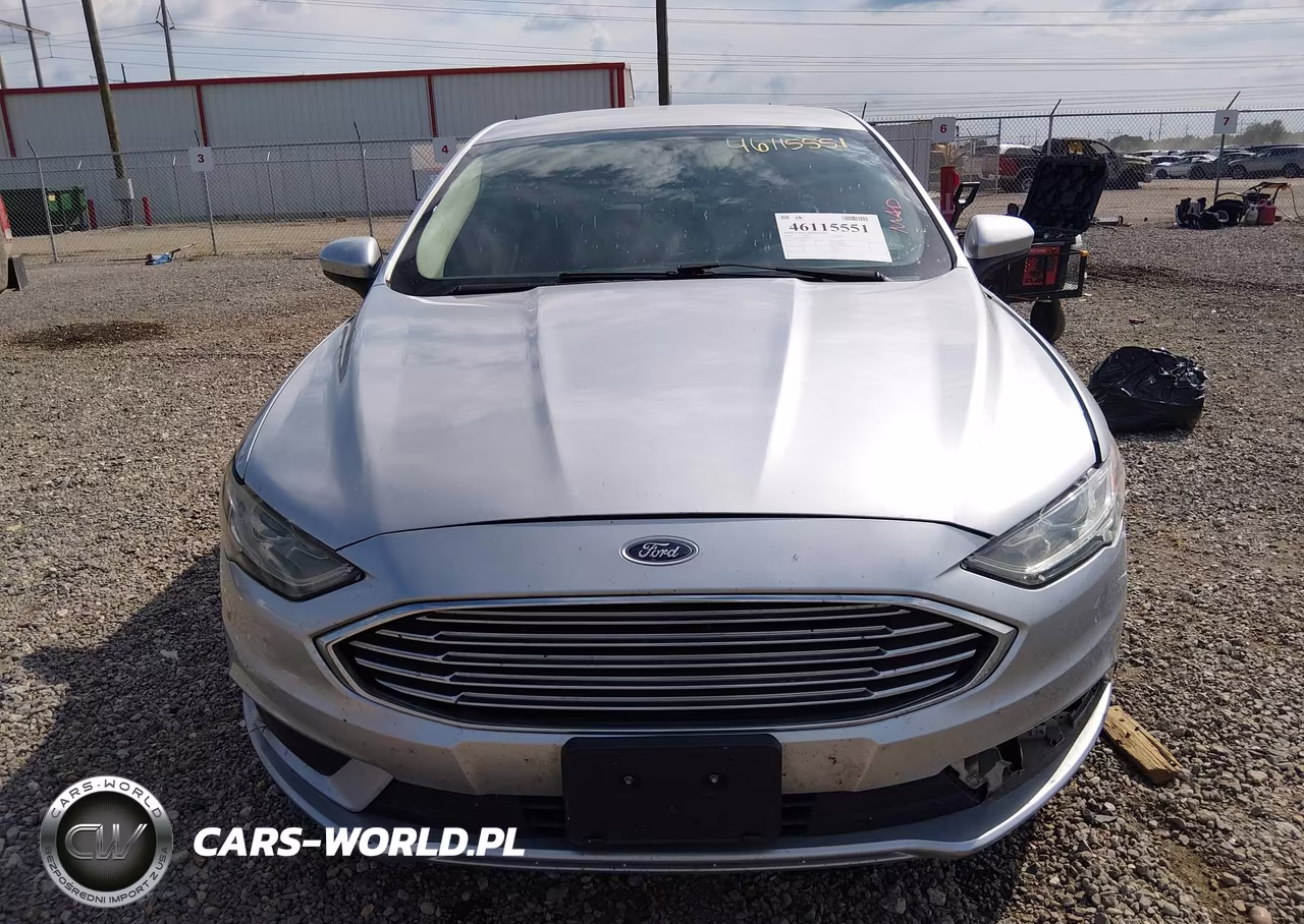 2018 Ford Fusion S VIN:3FA6P0G78JR109516 - 12