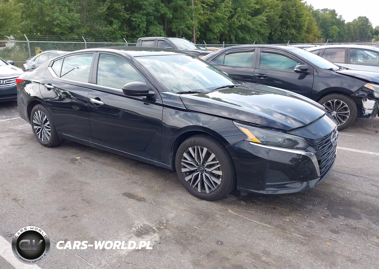 2025 Nissan Altima Sv Fwd