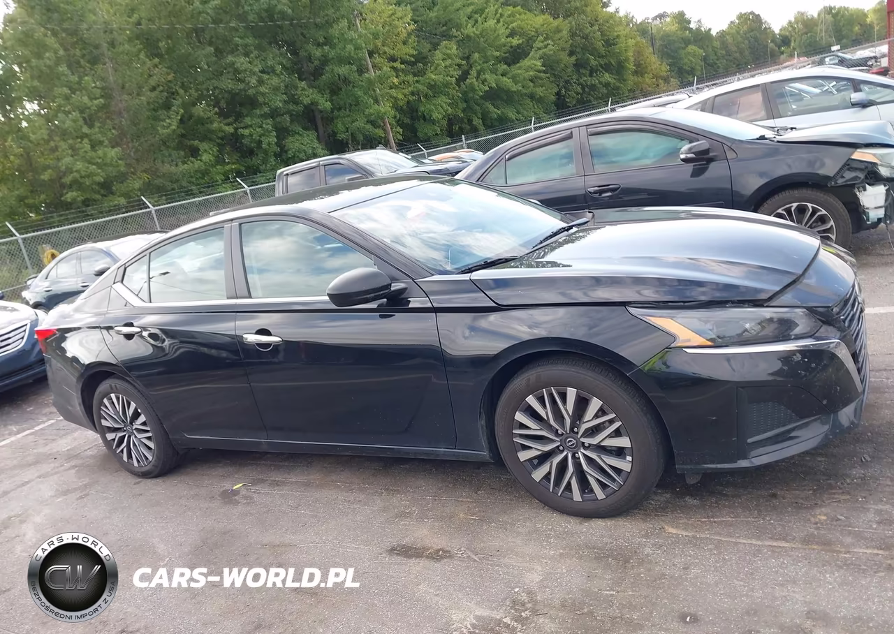 2025 Nissan Altima Sv Fwd VIN:1N4BL4DVXSN351152 - 13