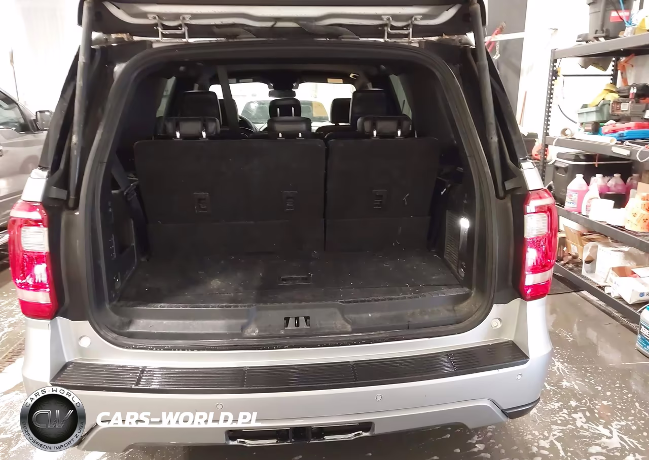 2019 Ford Expedition Xlt VIN:1FMJU1JT3KEA26231 - 18