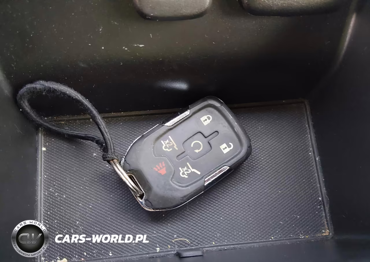 2018 Chevrolet Suburban Lt VIN:1GNSCHKC1JR390231 - 11