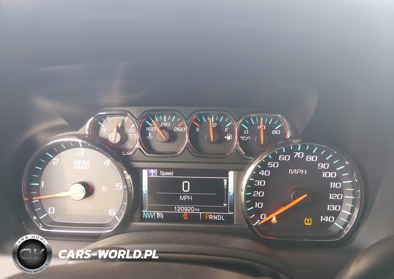 2018 Chevrolet Suburban Lt VIN:1GNSCHKC1JR390231 - 7