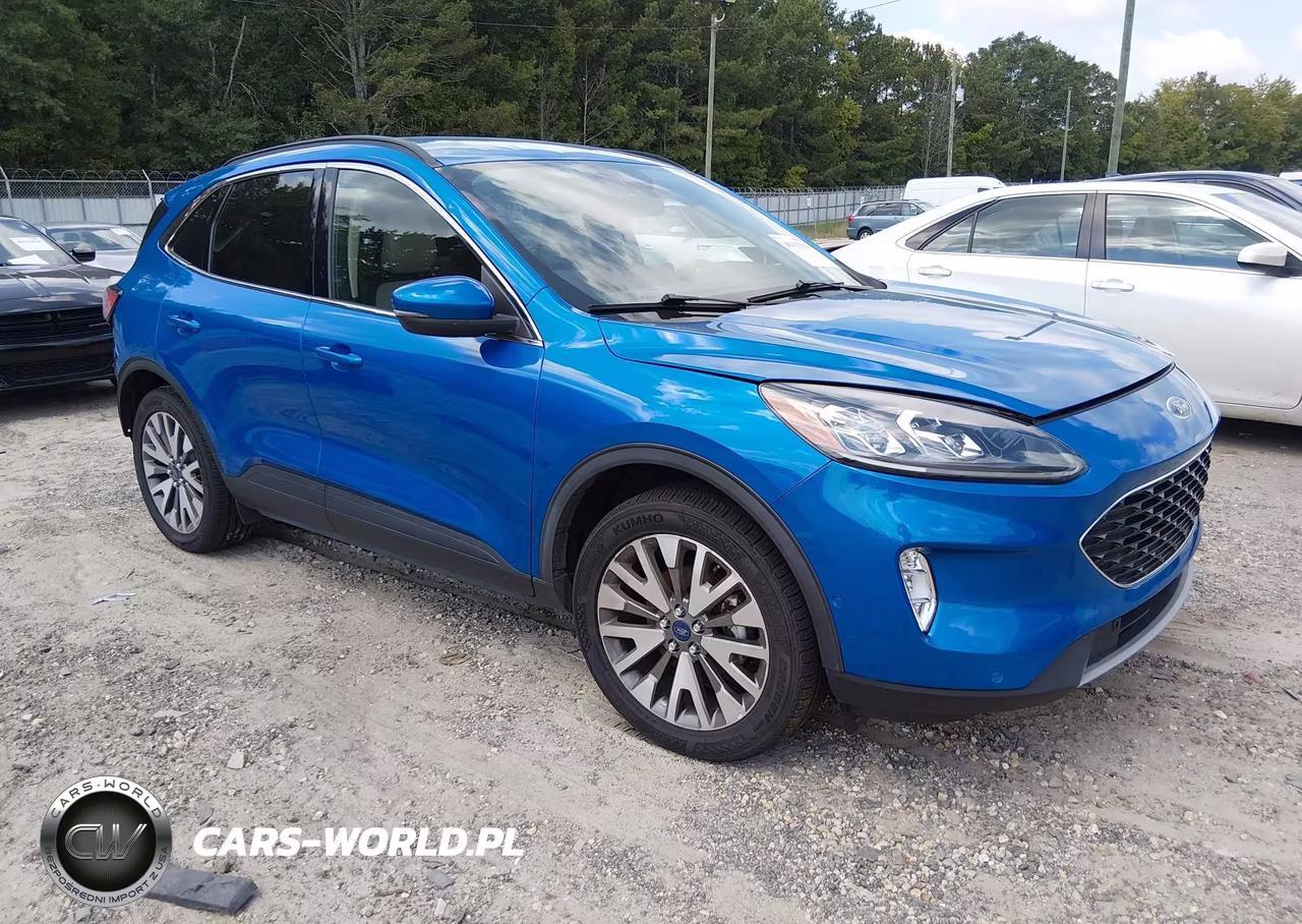 2020 Ford Escape Titanium