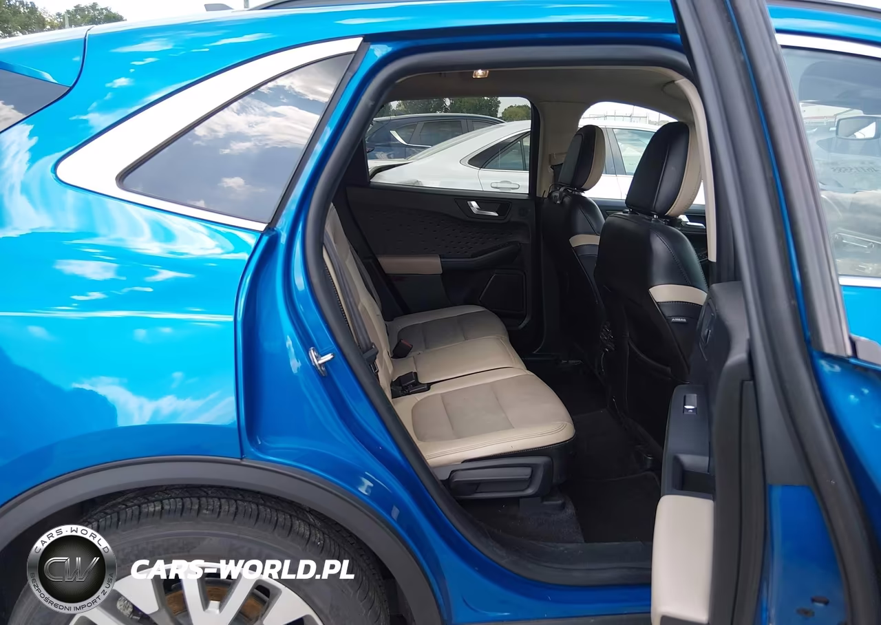 2020 Ford Escape Titanium VIN:1FMCU9J9XLUB17323 - 8