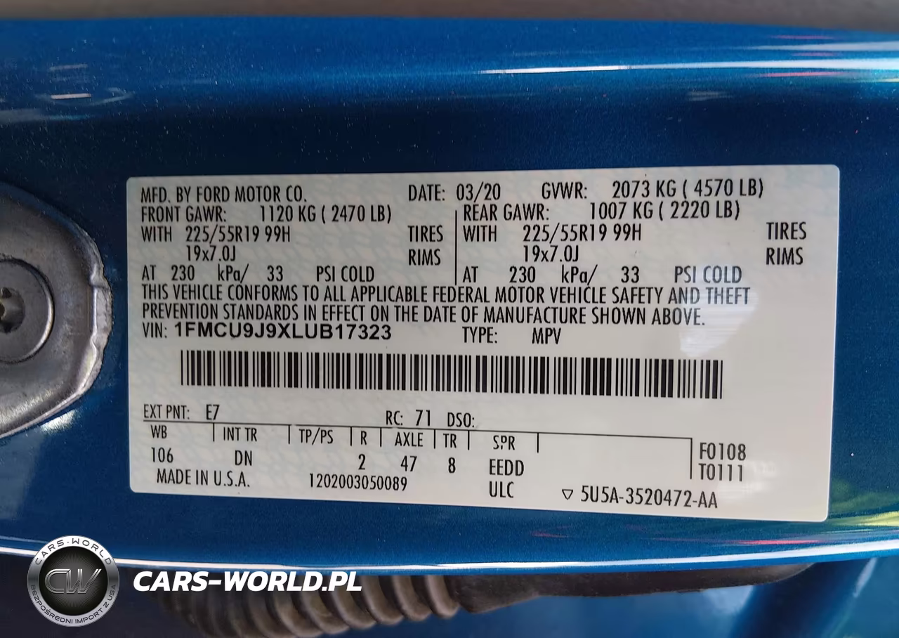 2020 Ford Escape Titanium VIN:1FMCU9J9XLUB17323 - 9