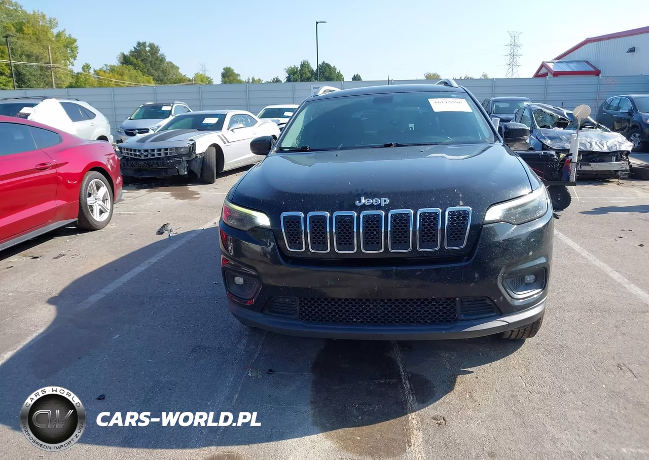 2019 Jeep Cherokee Latitude Plus 4X4 VIN:1C4PJMLX5KD156168 - 12