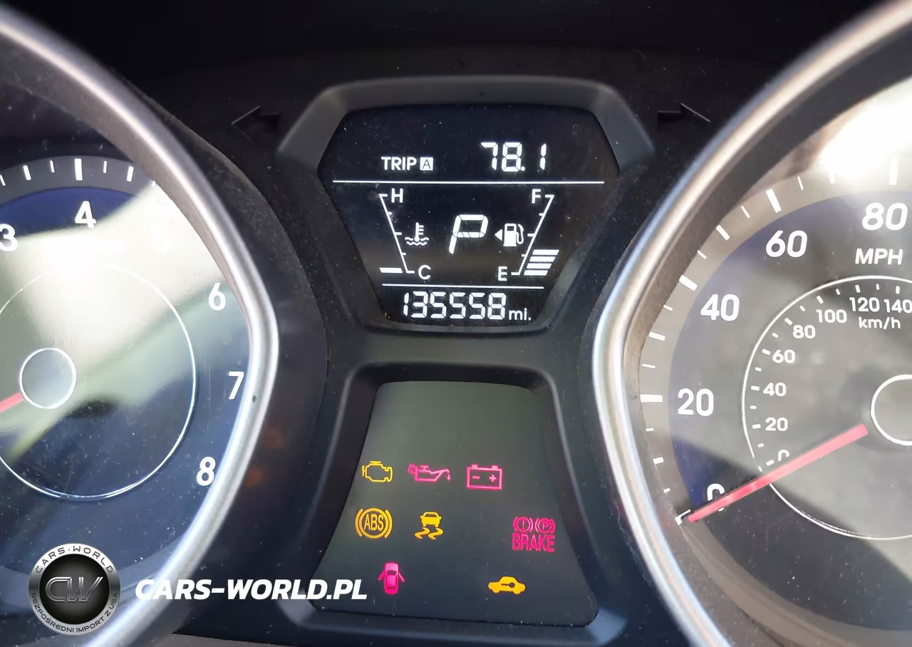 2014 Hyundai Elantra Limited VIN:5NPDH4AE0EH517126 - 7