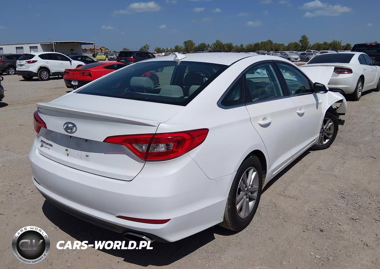 2017 Hyundai Sonata Se VIN:5NPE24AF7HH565614 - 4
