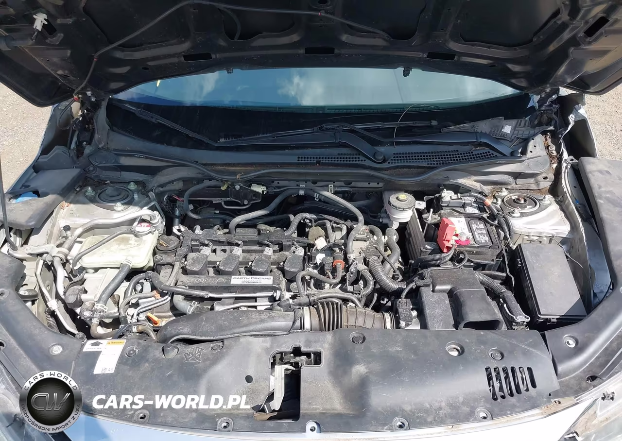 2018 Honda Civic Sport VIN:SHHFK7H41JU207065 - 10