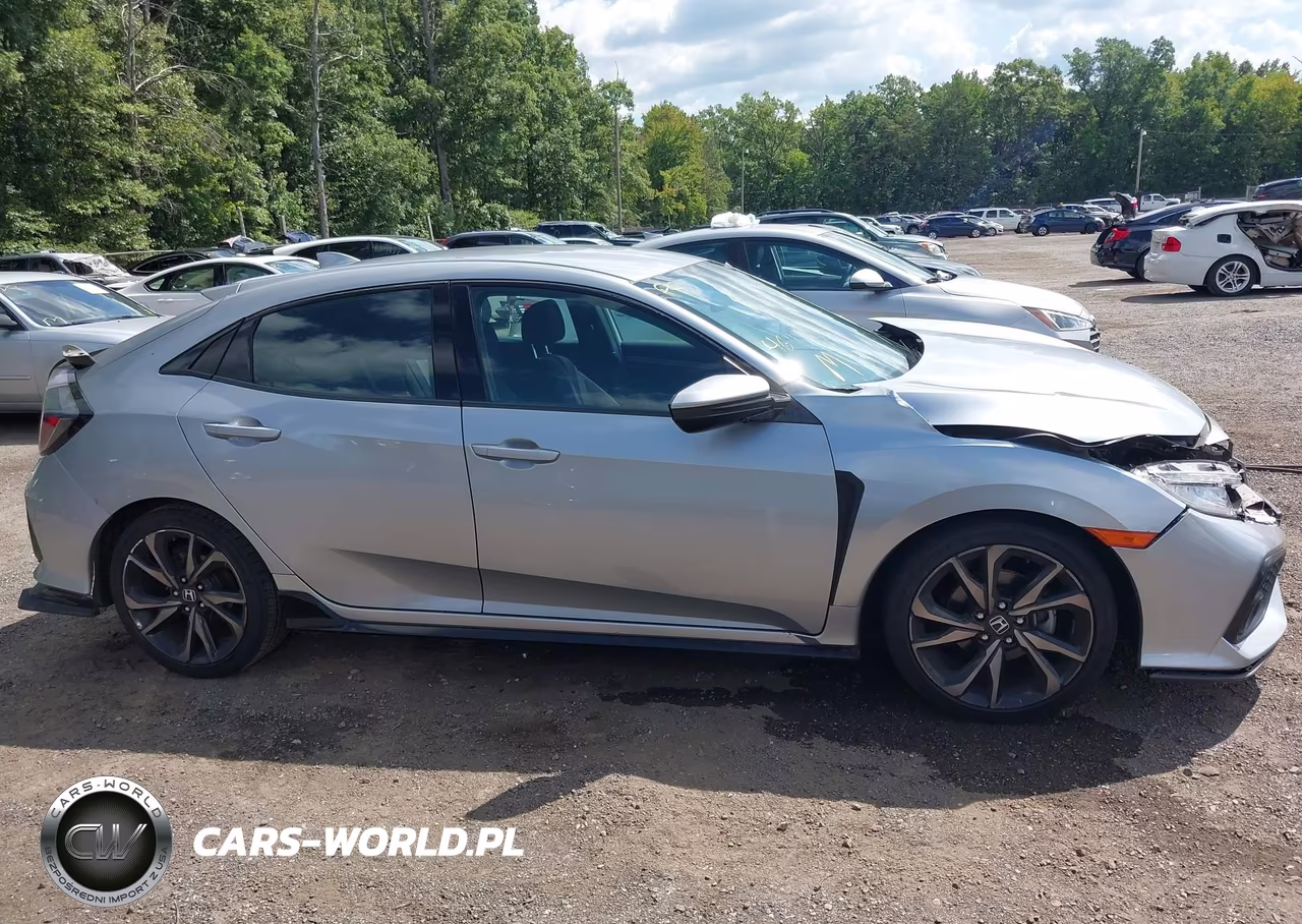 2018 Honda Civic Sport VIN:SHHFK7H41JU207065 - 13