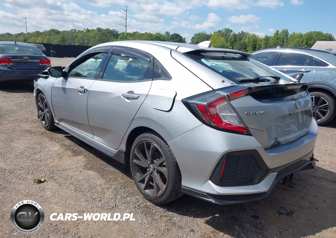 2018 Honda Civic Sport VIN:SHHFK7H41JU207065 - 3