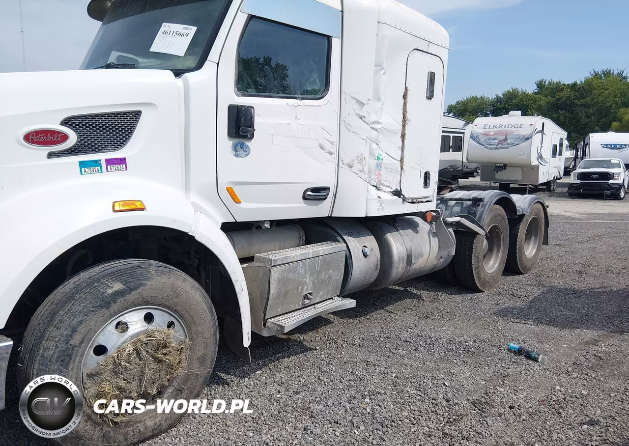 2017 Peterbilt 567 VIN:1XPCD49X8HD433755 - 11