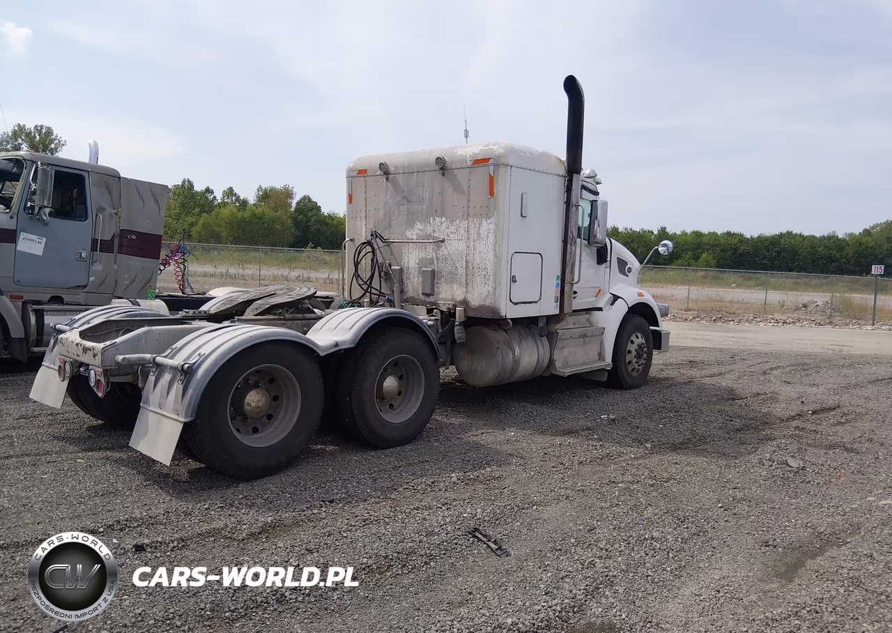 2017 Peterbilt 567 VIN:1XPCD49X8HD433755 - 4