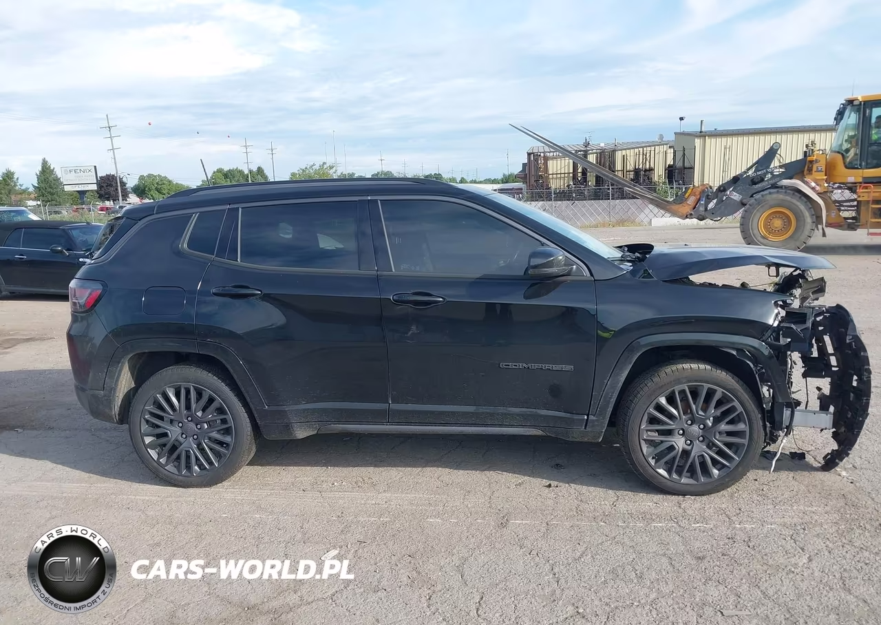 2022 Jeep Compass High Altitude 4X4 VIN:3C4NJDCB6NT140801 - 13