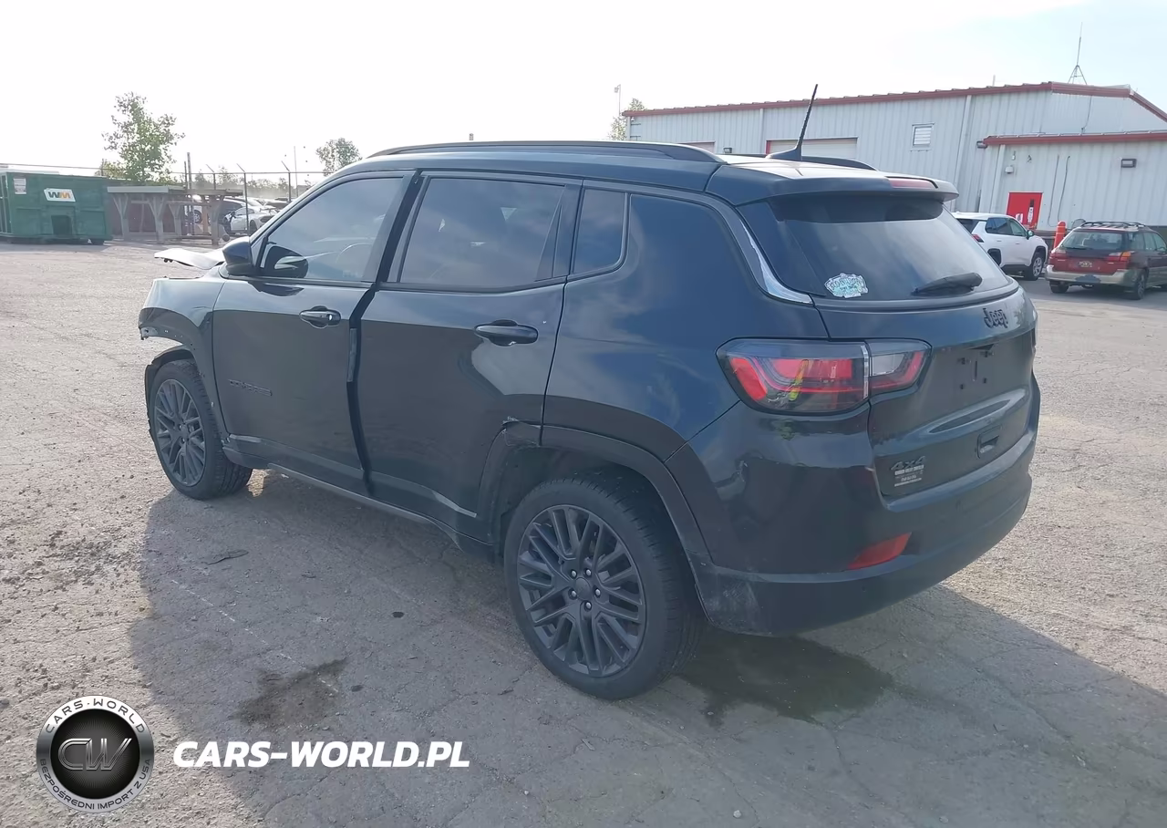 2022 Jeep Compass High Altitude 4X4 VIN:3C4NJDCB6NT140801 - 3