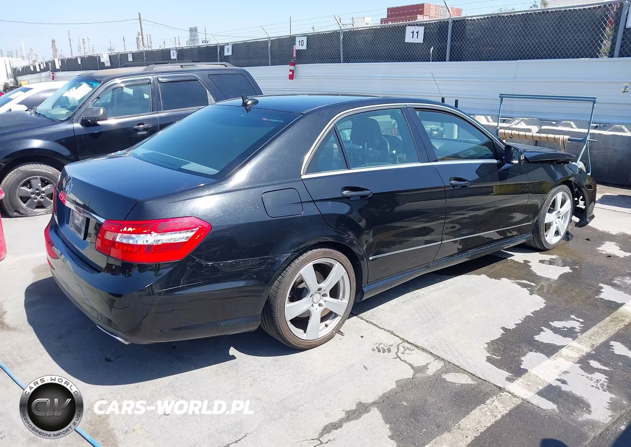 2011 Mercedes-Benz E 350 VIN:WDDHF5GB4BA305512 - 4