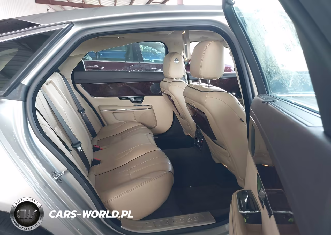 2012 Jaguar Xj Xjl Portfolio VIN:SAJWA2GB3CLV36858 - 8