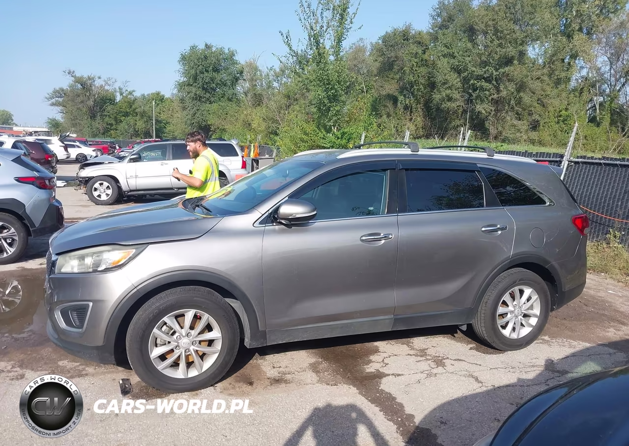 2017 Kia Sorento 2.4L Lx VIN:5XYPG4A33HG269710 - 14